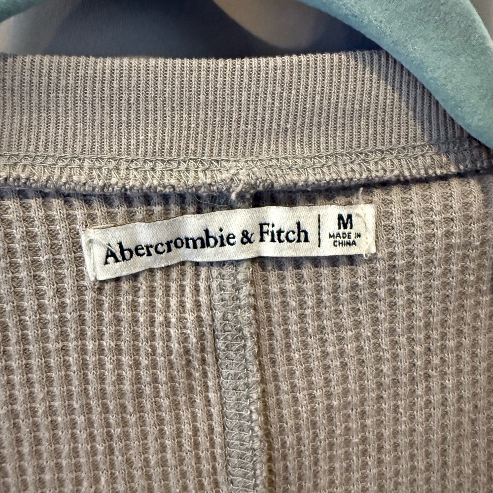 Abercrombie & Fitch Women's Sage Green Waffle Henley Long-Sleeve Top - Picture 2 of 3